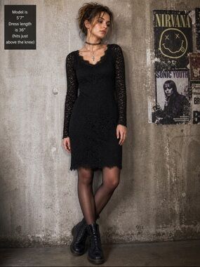 90s Jump Apparel black lace dress
